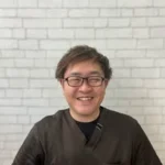 【肩こり特化】ボキボキしない整体　駐車場2台　鍼灸接骨院ライト